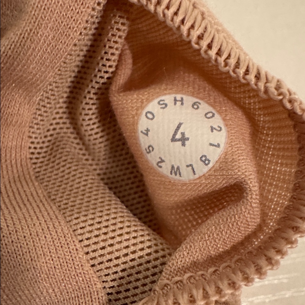 Lululemon Energy Bra - Picture 6 of 6